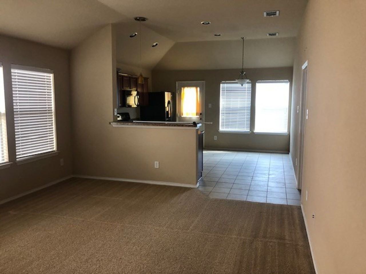 1837 Walnut Way - Photo 4 of 18