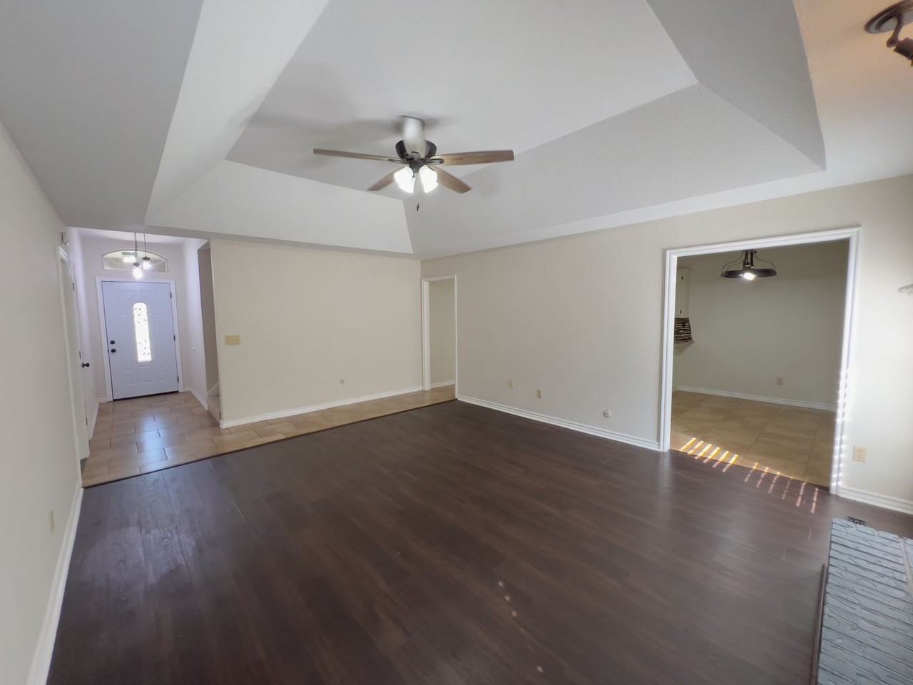 11800 Kingsridge Ter - Photo 5 of 26