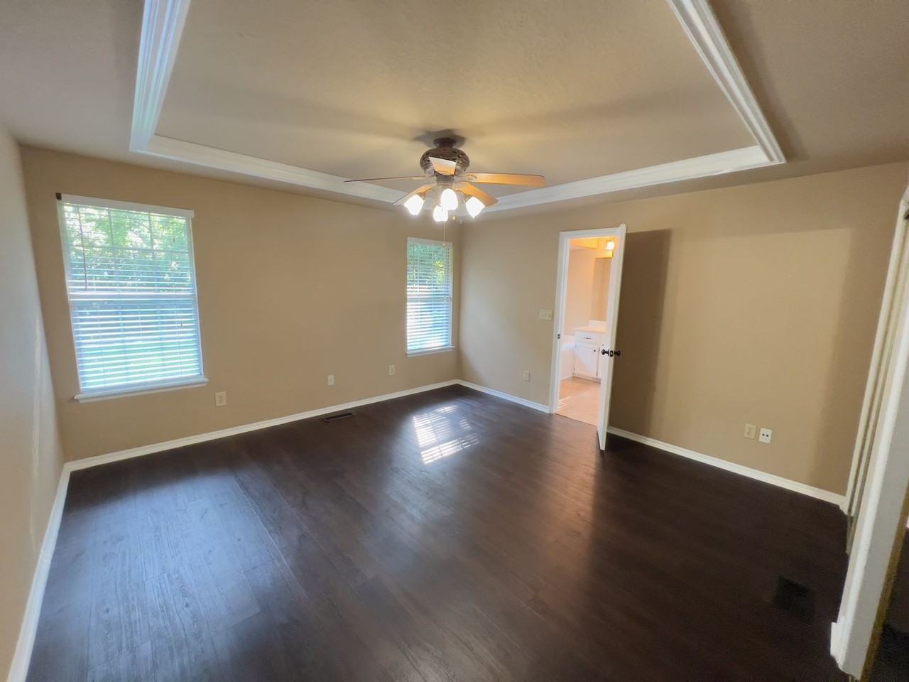 11800 Kingsridge Ter - Photo 7 of 26