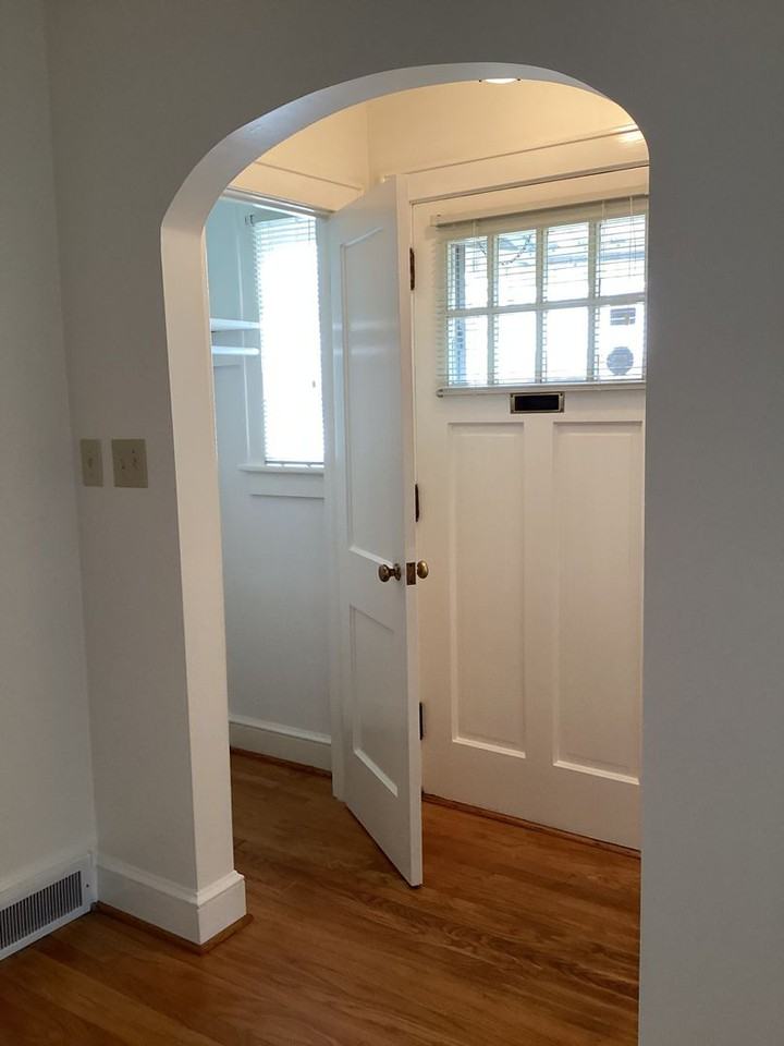 225 N Grant St - Photo 7 of 50