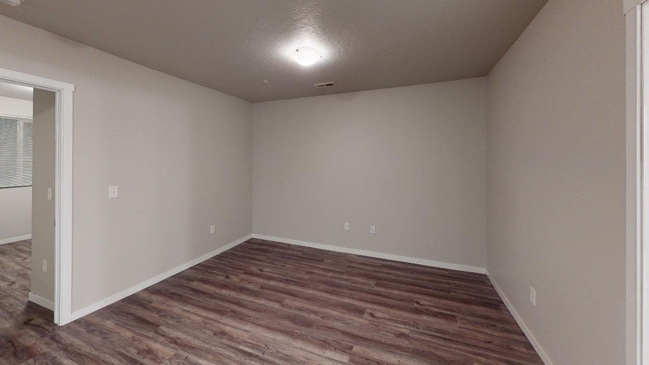 607 Liberty Park Dr - Photo 7 of 10