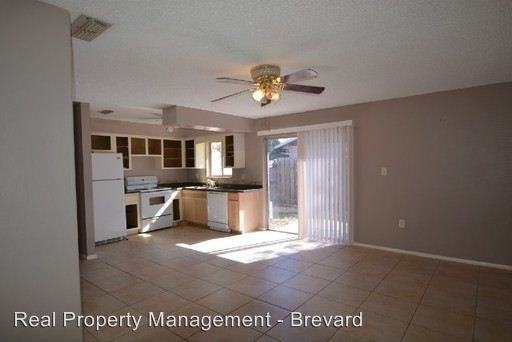 125 S Suzanne Ct - Photo 3 of 9