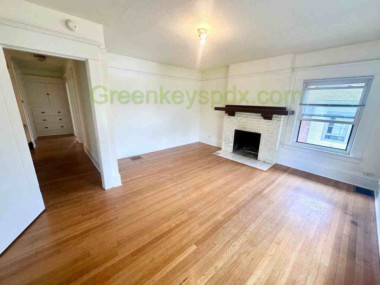 1938 Ne Weidler St - Photo 3 of 33