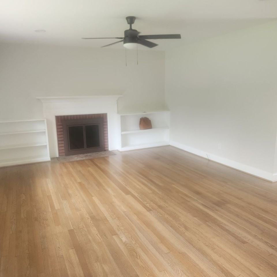 107 Chestnut Dr - Photo 2 of 12