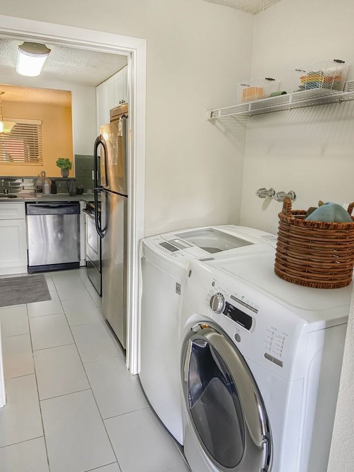 Village Gardens - Photo 7 of 16