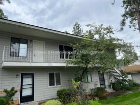 623 E Whispering Pines Ln - Photo 1 of 1