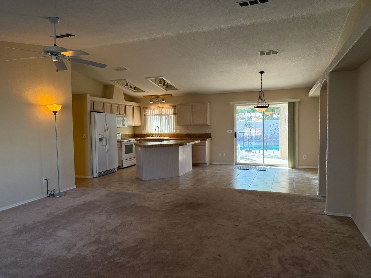 2135 Cosnina Dr - Photo 2 of 17