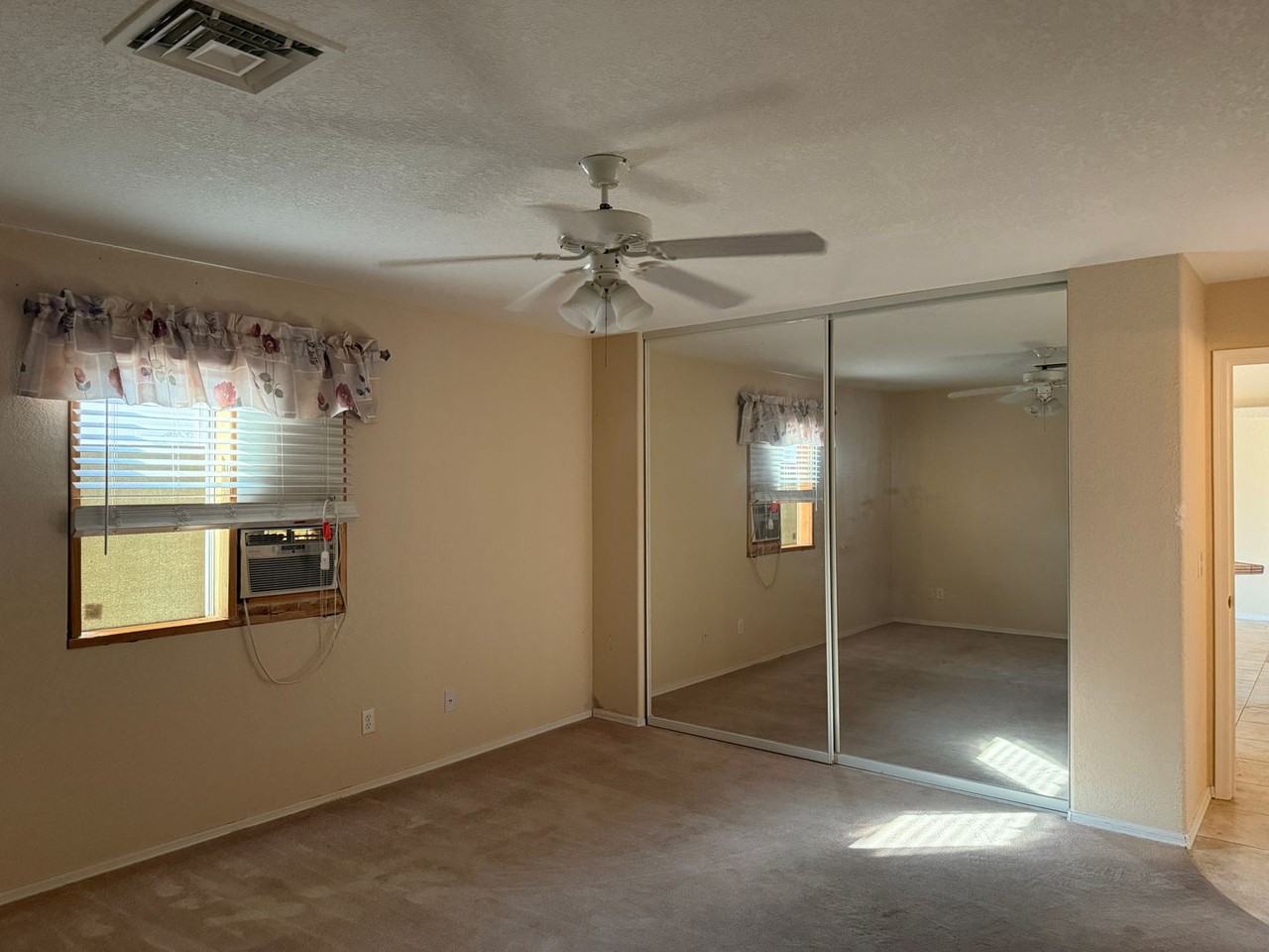 2135 Cosnina Dr - Photo 6 of 17