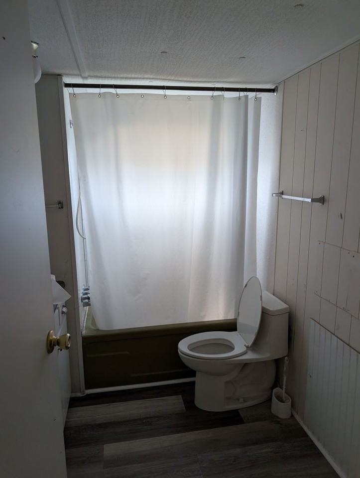 51 Tyner Dr - Photo 3 of 10