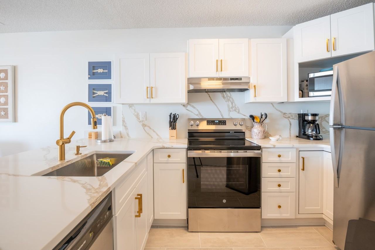 790 New River Inlet Road - Photo 2 of 26