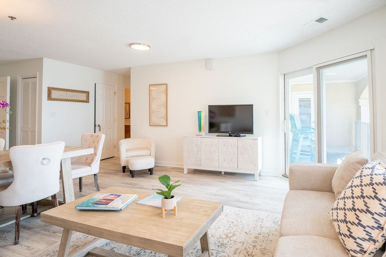 790 New River Inlet Road - Photo 7 of 26