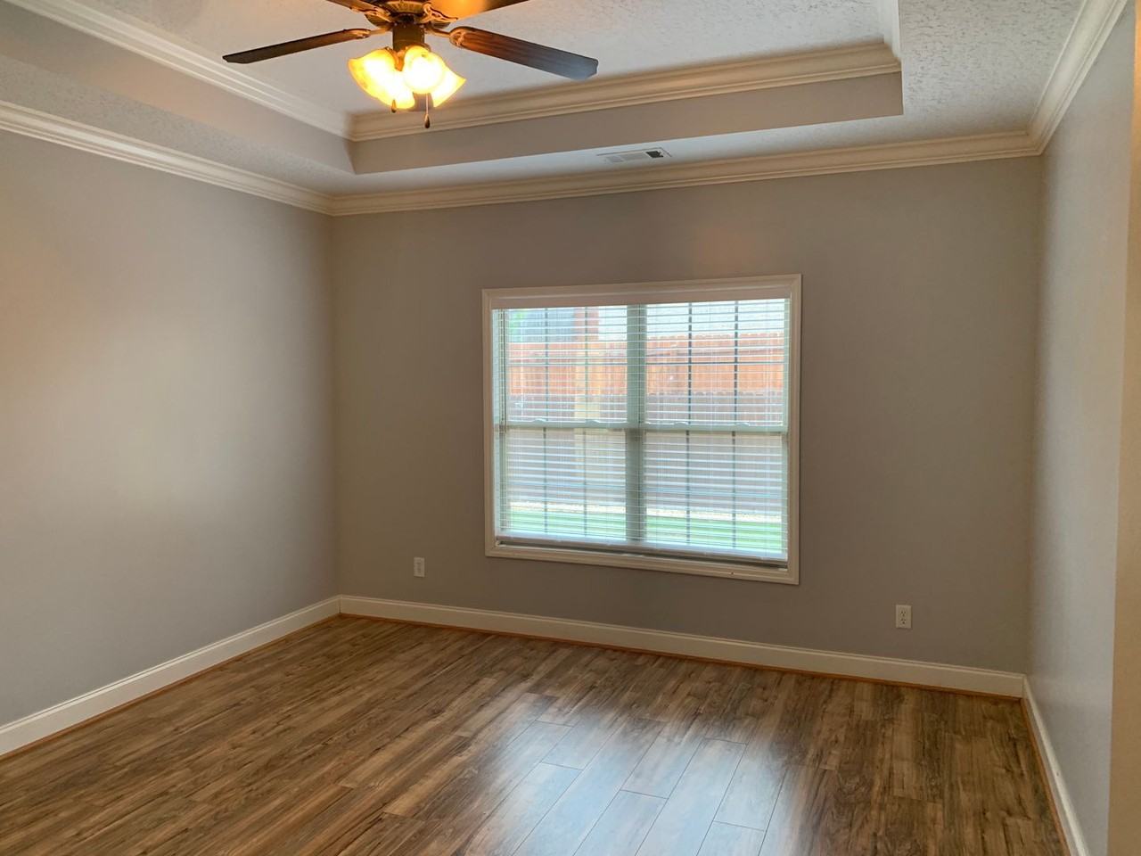 1294 Aubie Dr - Photo 3 of 13