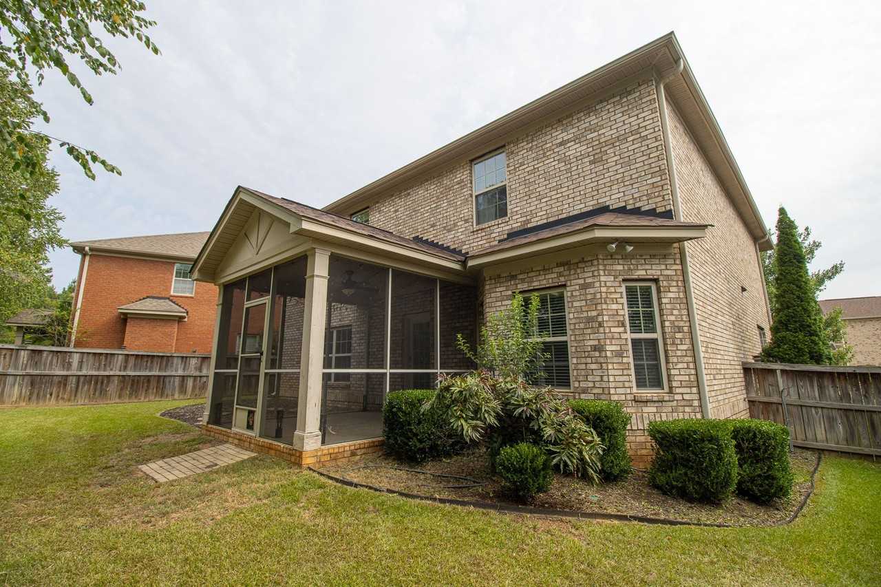 342 Woodmill Cir - Photo 2 of 46