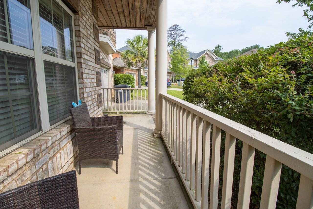 342 Woodmill Cir - Photo 3 of 46