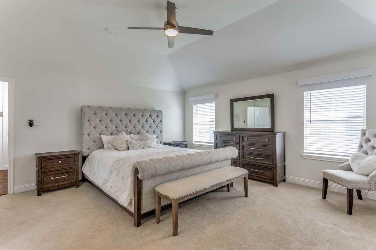 861 Highlands Ave - Photo 3 of 31