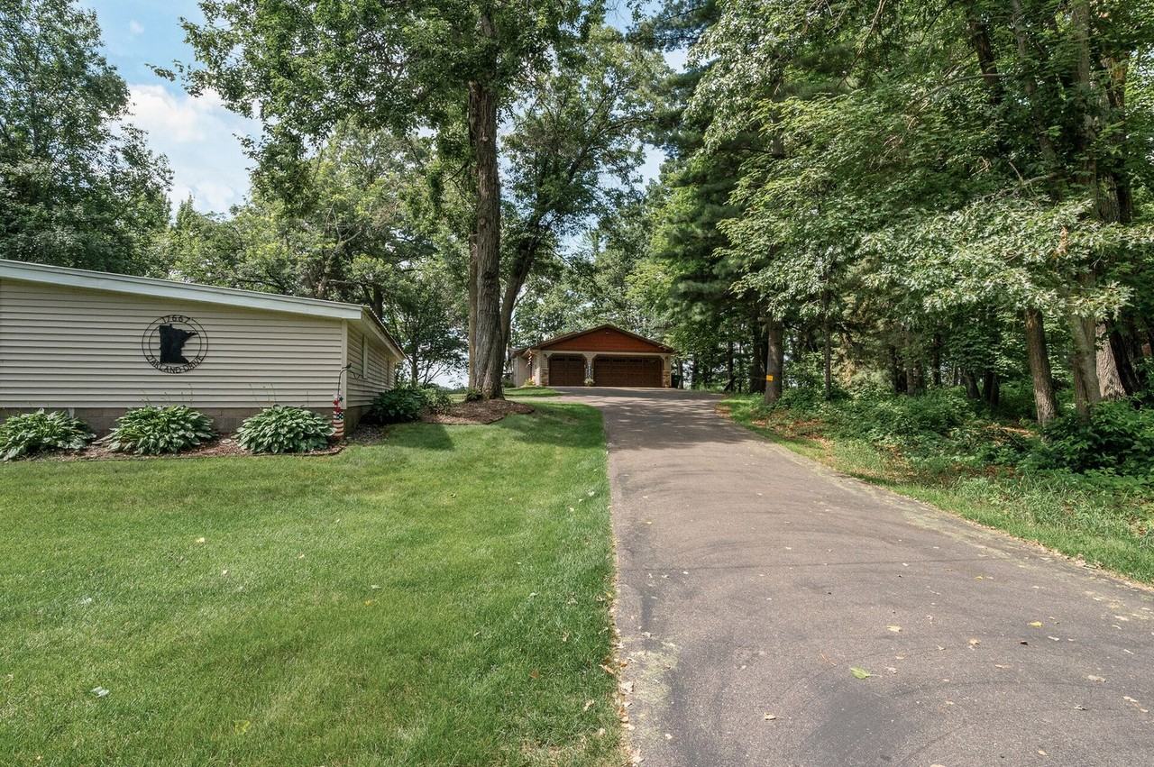 17667 Oakland Dr Ne - Photo 3 of 31