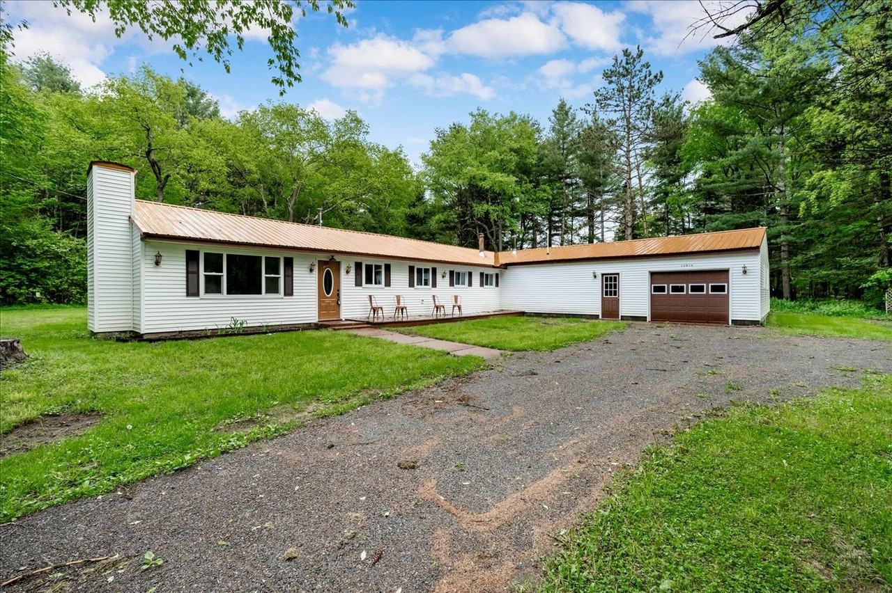 10814 Camp Ground Rd - Photo 2 of 42