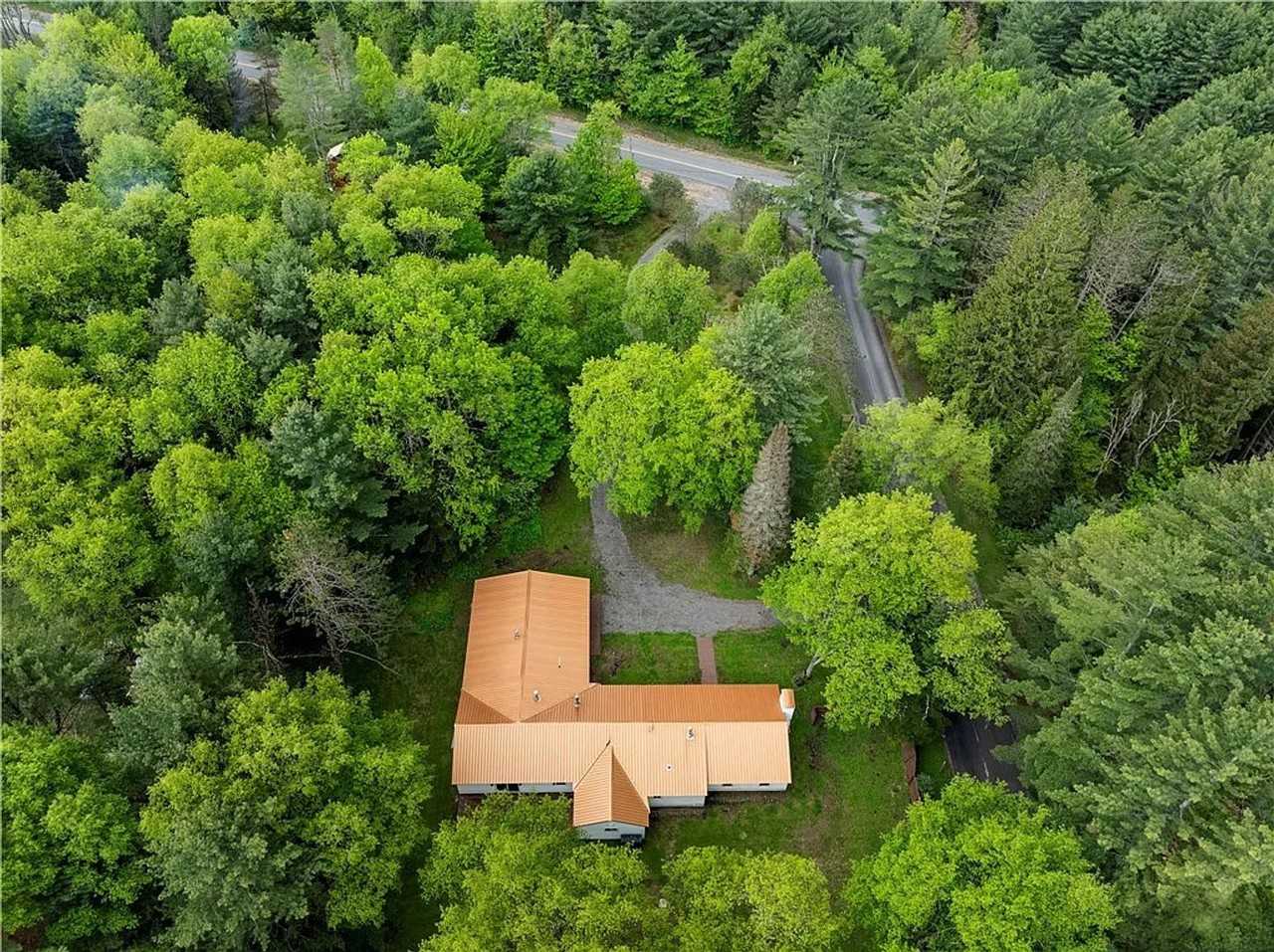 10814 Camp Ground Rd - Photo 4 of 42