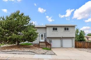4303 Eastcrest Cir W - Photo 1 of 1