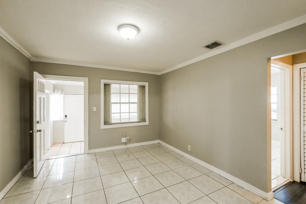 1875 Nw 151st St - Photo 6 of 16