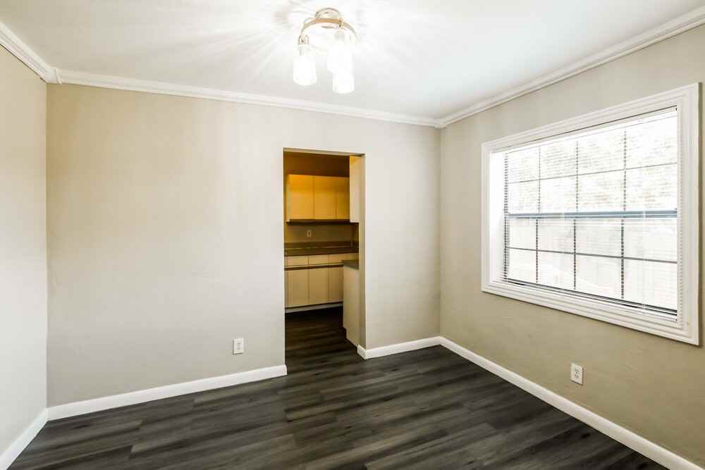 1875 Nw 151st St - Photo 7 of 16