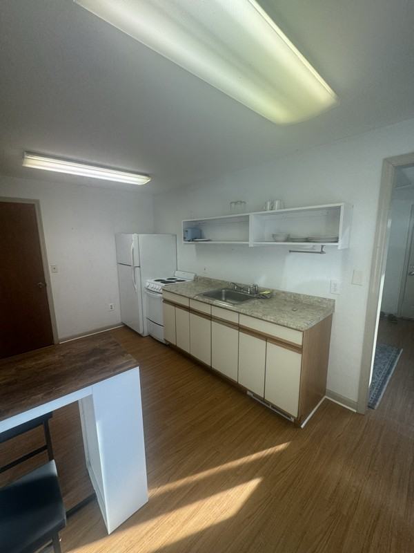 22 Broadway #1 - Photo 5 of 8