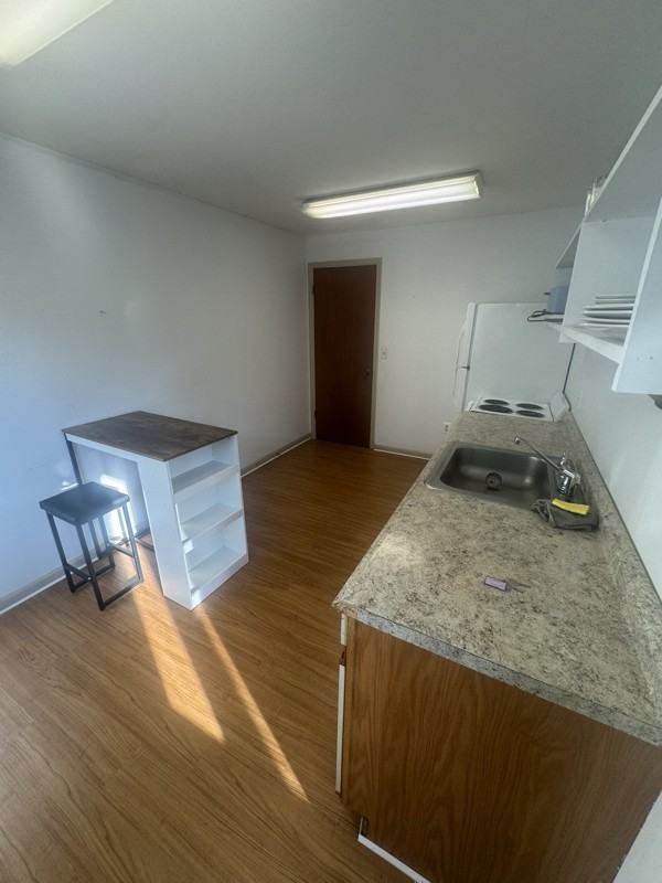 22 Broadway #1 - Photo 6 of 8