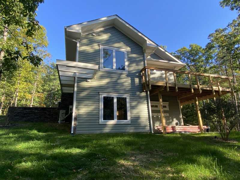 515 Lakeview Dr - Photo 3 of 19