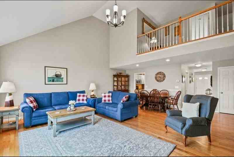 148 Ariel Cir - Photo 2 of 20