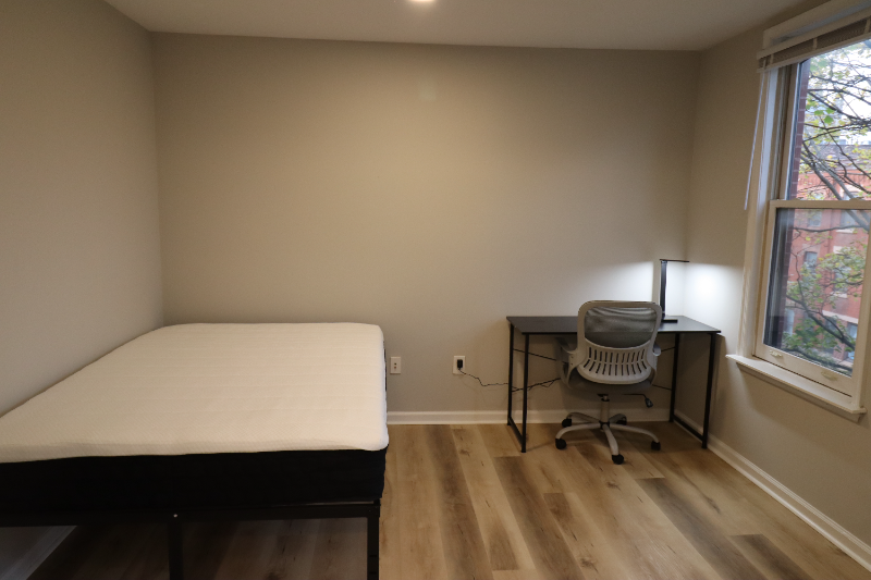 1726 West Diamond Street - Photo 4 of 9