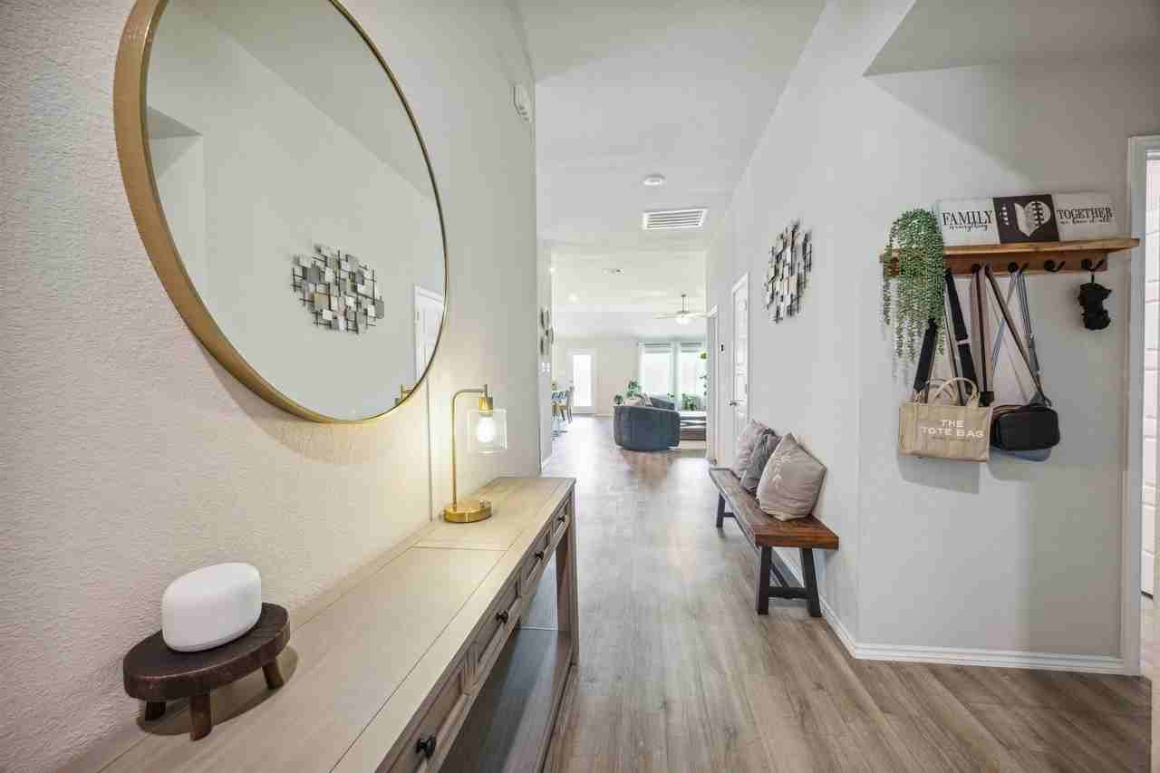 6414 Fiddlewood Thicket Ln - Photo 3 of 27