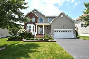 25 Maxwell Rd - Photo 1 of 1