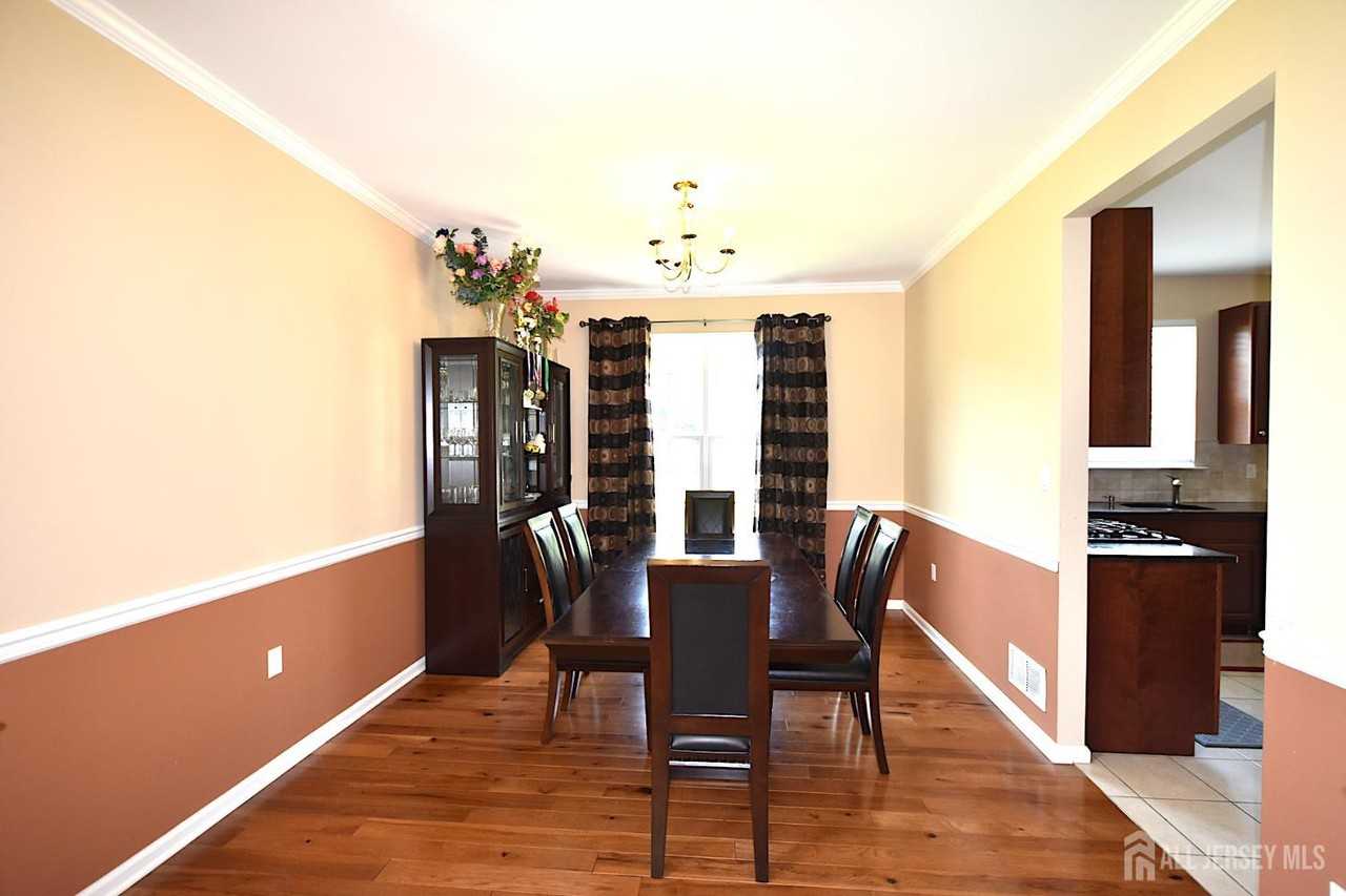 25 Maxwell Rd - Photo 5 of 48