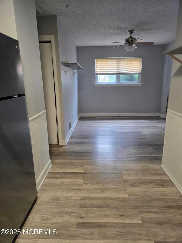 33 Mariner Pl - Photo 6 of 6