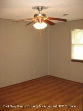 S.James,Gina,Whitt Duplexes - Photo 2 of 7