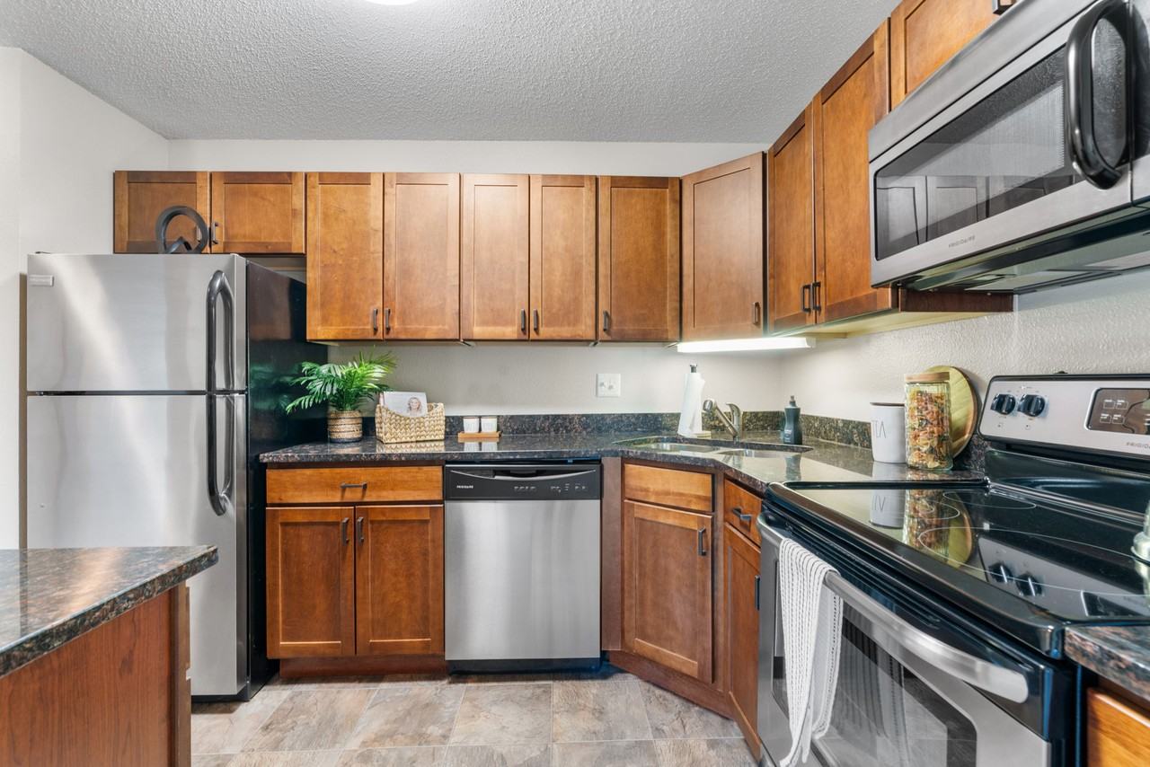 Cedars Lakeside - Photo 2 of 30