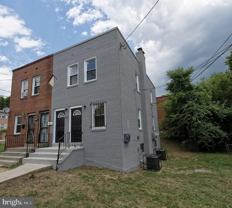 3502 7th St Se - Photo 1 of 1