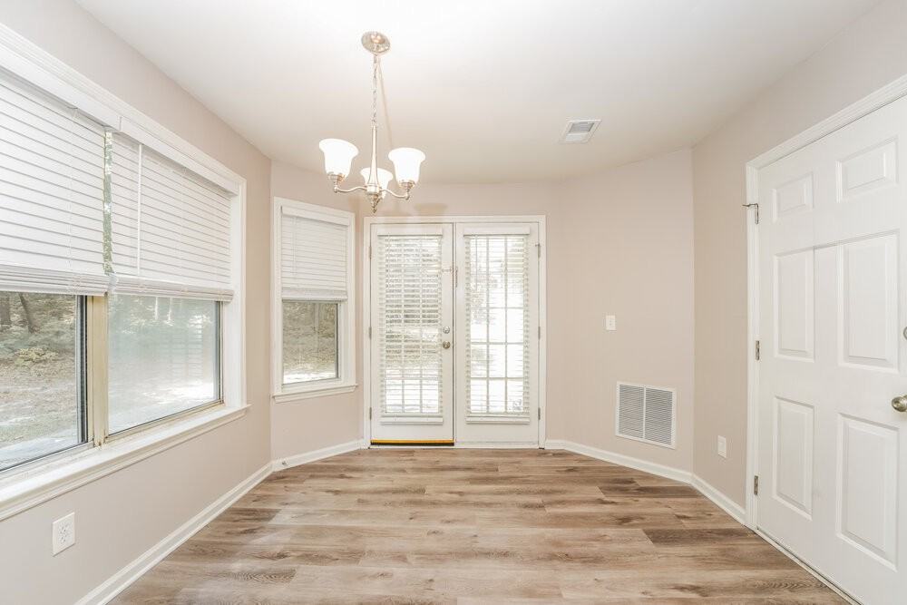 3280 Pond Ridge Trl - Photo 7 of 17
