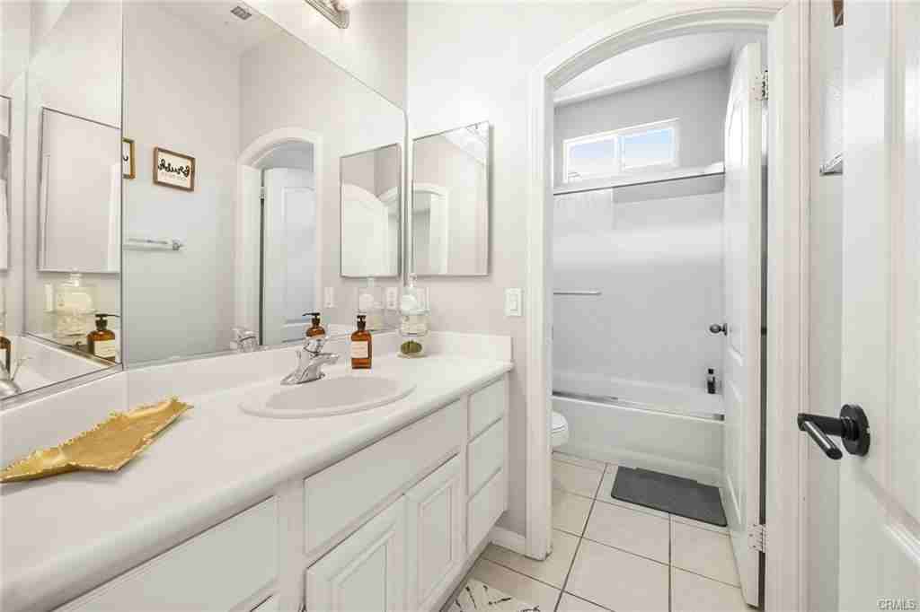 6 Third St - Photo 2 of 8