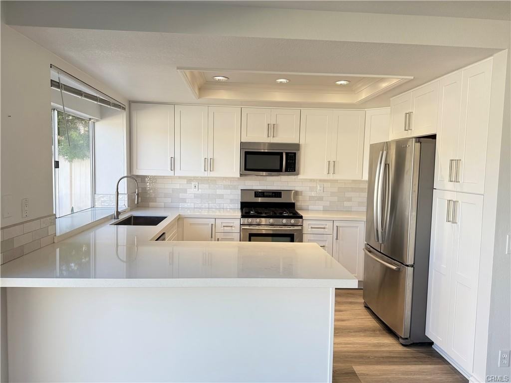 29456 Crown Rdg - Photo 2 of 3