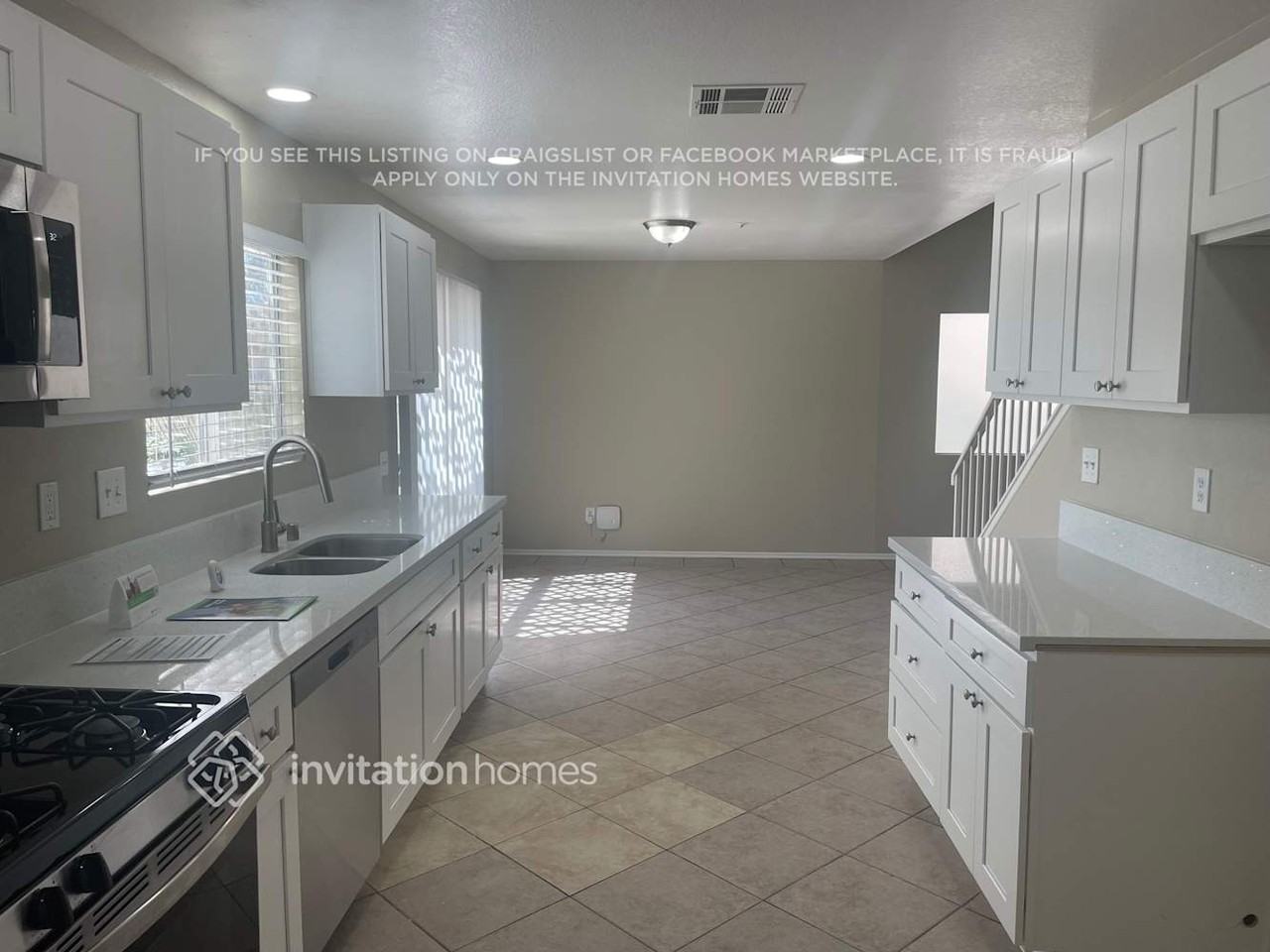 11646 Robin Drive - Photo 3 of 14