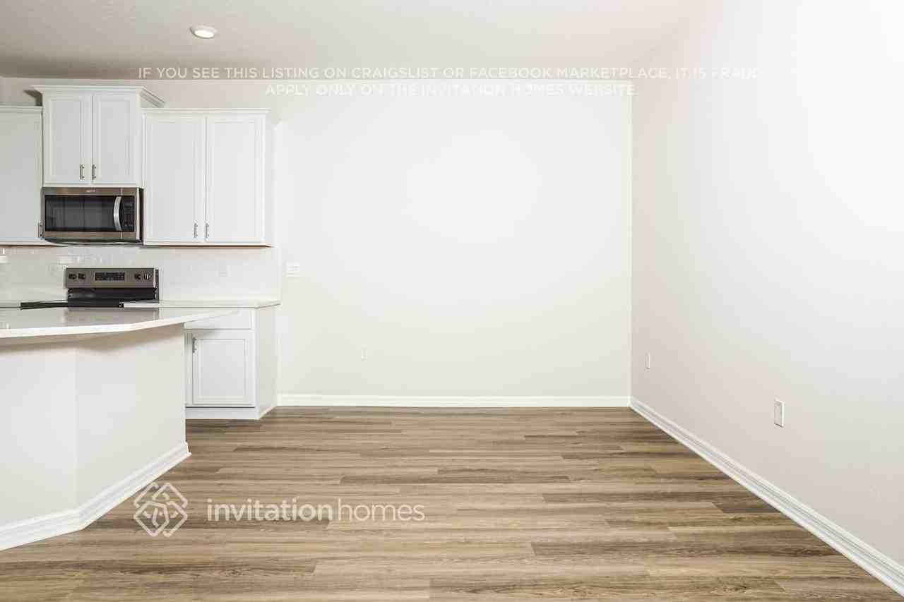 18126 Cropside Trail - Photo 5 of 16