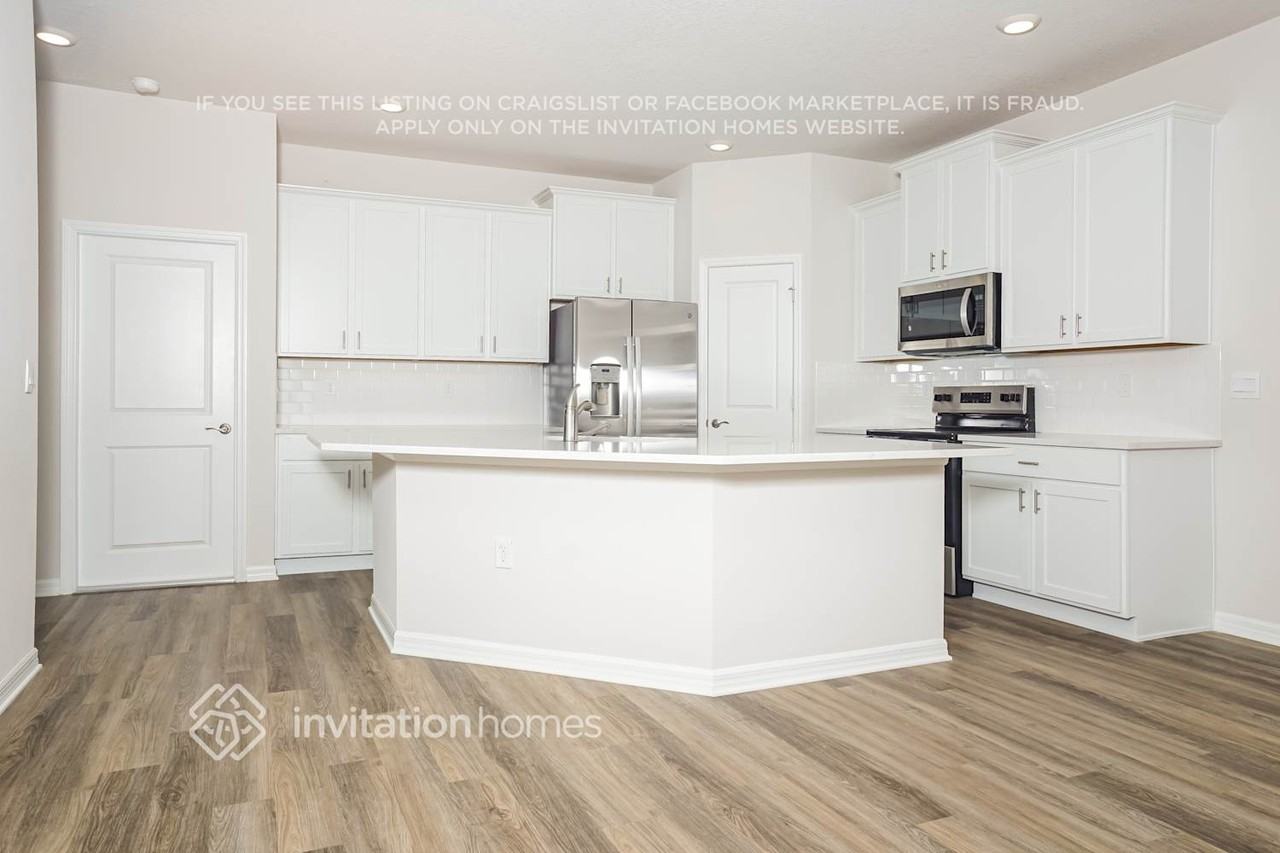 18126 Cropside Trail - Photo 6 of 16