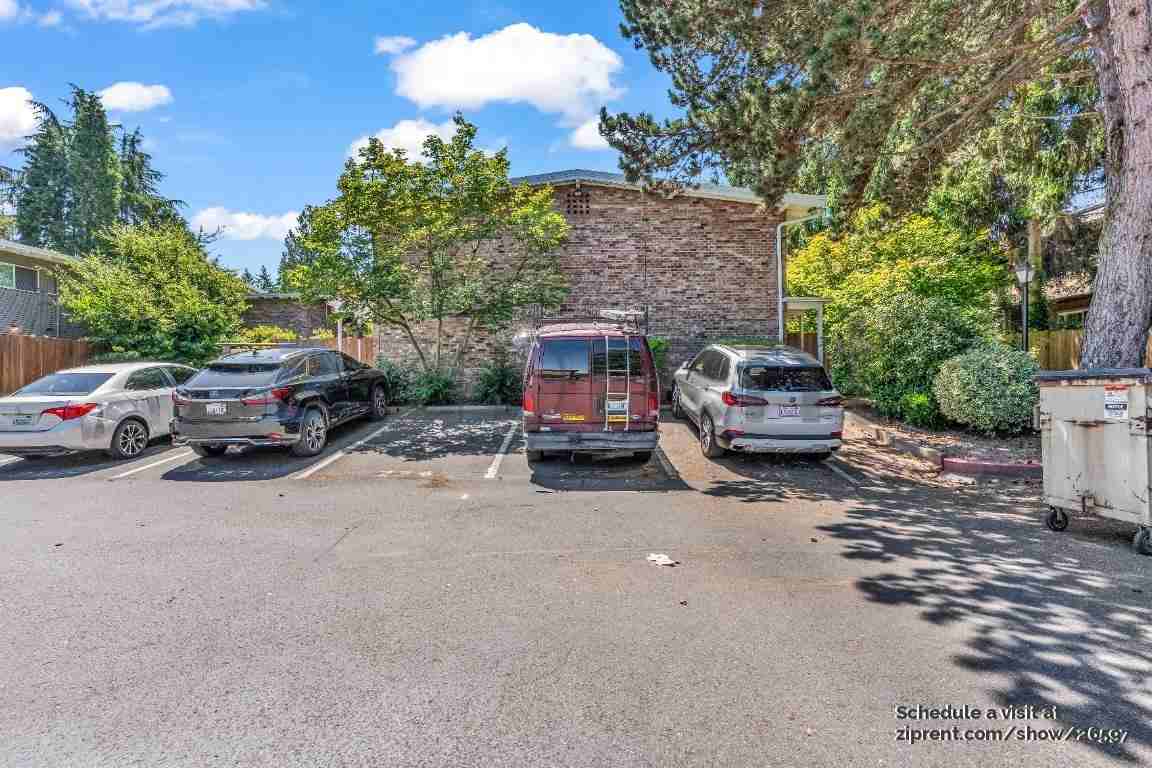 12211 Se 59th St #61 - Photo 2 of 23