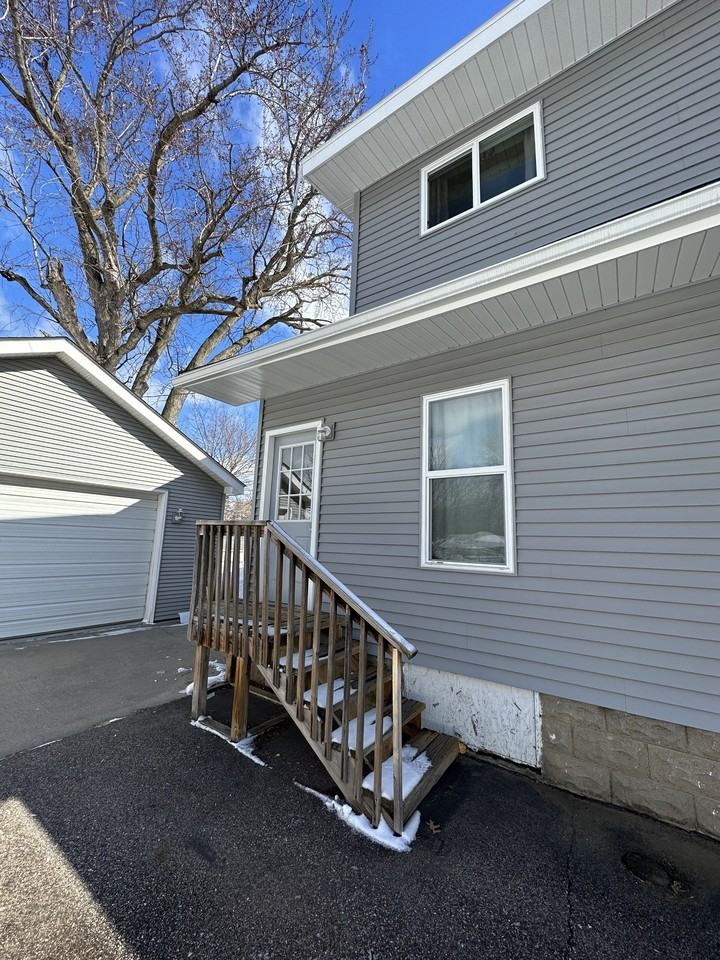 Spruce Street, Farmington (709, Unit 2) MH JS1 *TP ONLY* - Photo 2 of 8