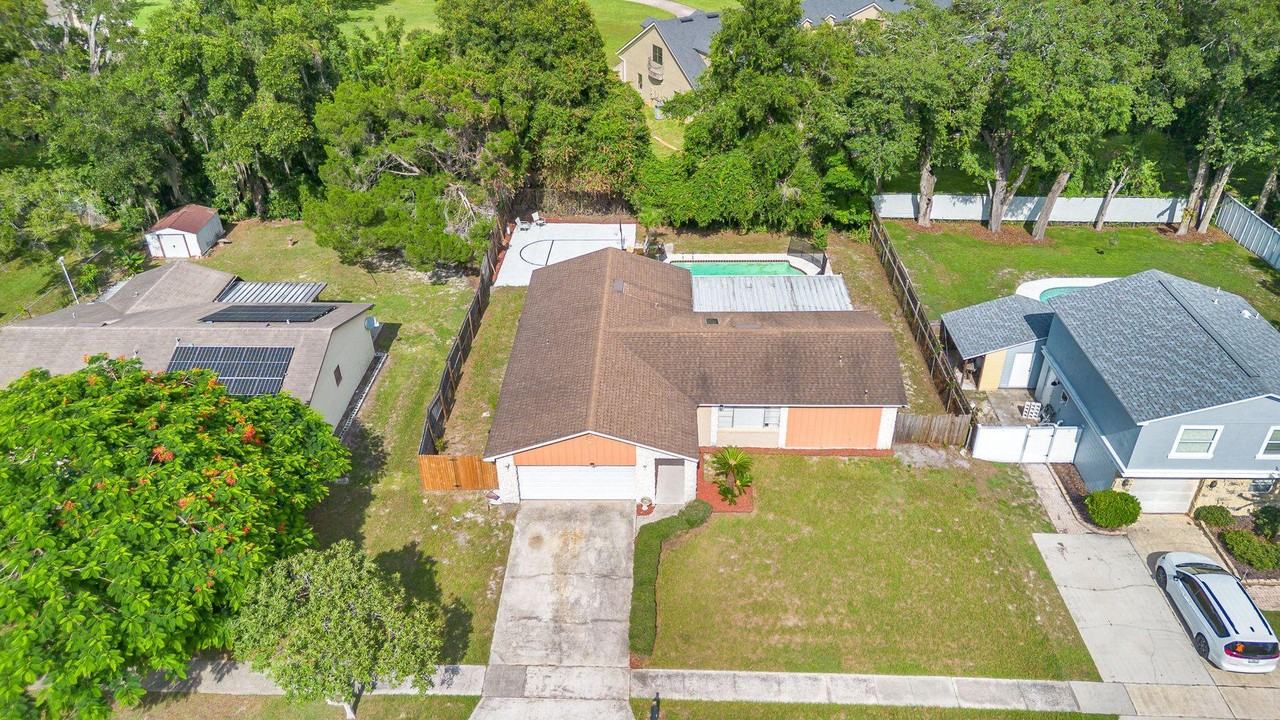 Weathersfield Ave - Photo 4 of 16