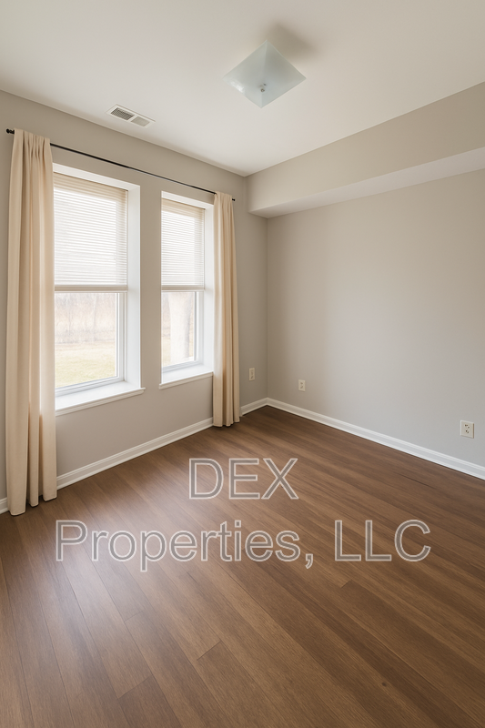 1324 Academy Ave - Photo 5 of 8