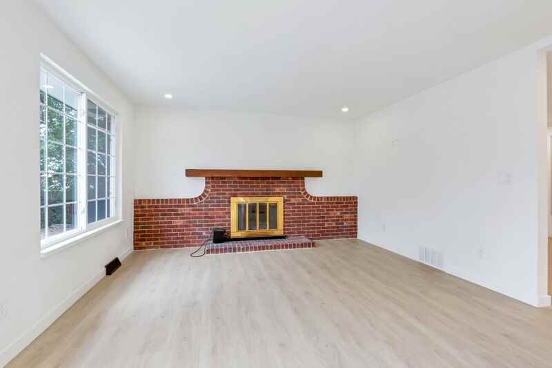 6087 W 84th Ave - Photo 2 of 27