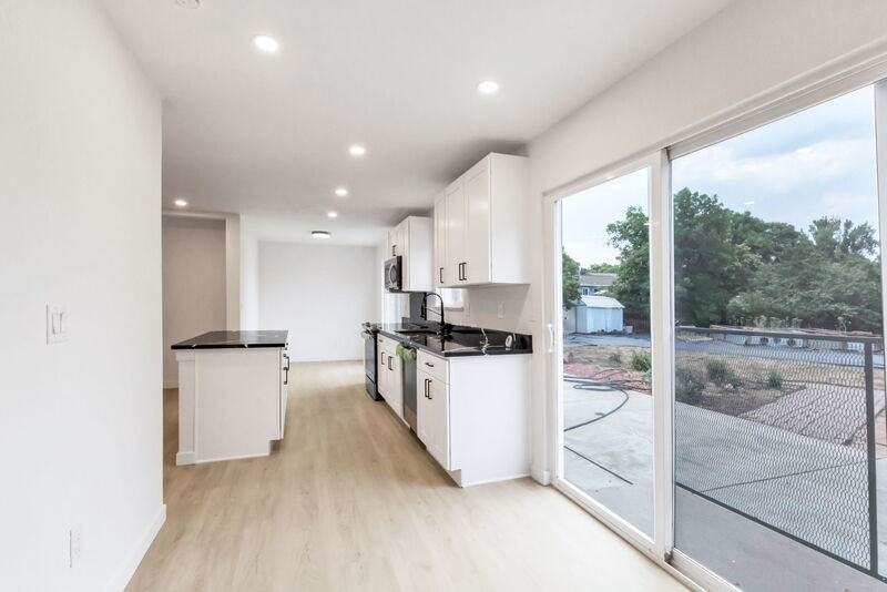 6087 W 84th Ave - Photo 3 of 27