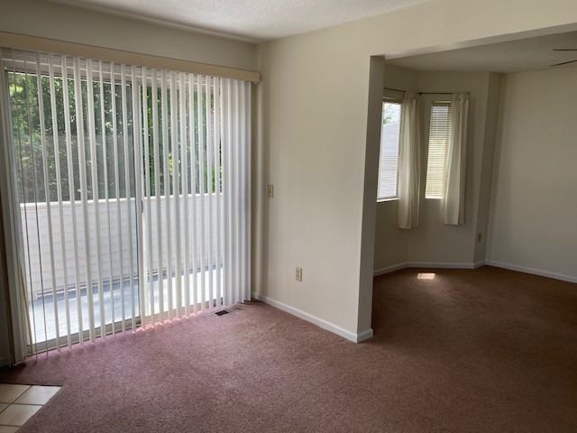 4 Daisy Dr #A - Photo 3 of 16